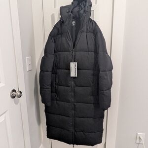 NWT Girlfriend Collective Long Puffer Coat Parka